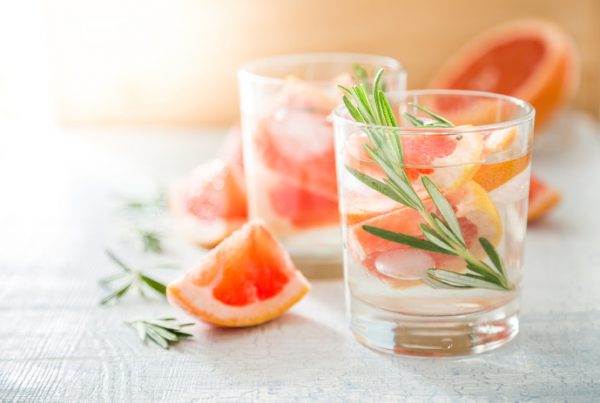 Voldoende water drinken om af te vallen